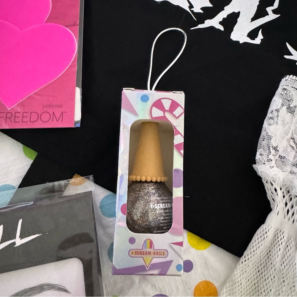 dolls kill massive accessory bundle - Picture 2 of 13